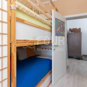 Opatija, 3s+db, 97.70m2, stan s terasom i okućnicom, pogled na more