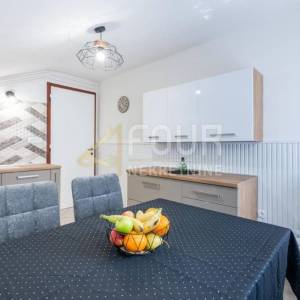 Opatija, 3s+db sa studio apartmanom, 140.67m2, garaža, vrt