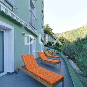OPATIJA - 3S+DB stan s prostranom terasom