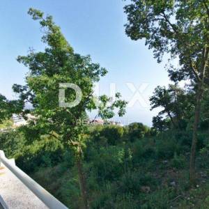 OPATIJA - 3S+DB stan s prostranom terasom