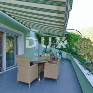 OPATIJA - 3S+DB stan s prostranom terasom