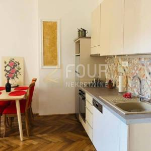 Opatija, 4skl, 107.08m2, balkon, pogled na more