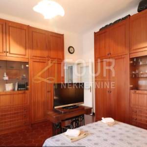 Opatija, 57.37m2, 1s+db, stan s okućnicom