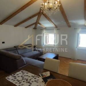 Opatija, 65.41m2, stan s pogledom na more