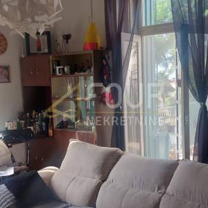 Opatija, 67.41m2, 2s+db, stan s terasom i garažom