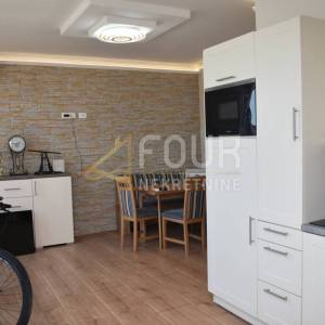Opatija, 70m2 - 3skl, terasa, dodatni studio apartman