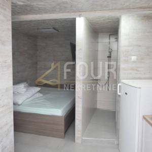 Opatija, 70m2 - 3skl, terasa, dodatni studio apartman