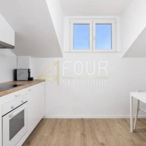 Opatija, 83.80m2, adaptiran i namješten stan, 2s+db 