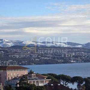 Opatija, 86m2, 2s+db, 300m od mora!