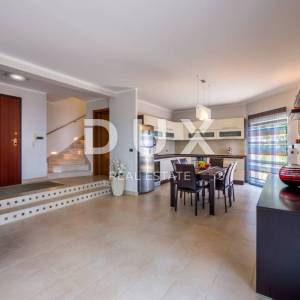 OPATIJA - BREGI - kuća / villa 200m2 sa pogledom na more + uređen okoliš 250m2