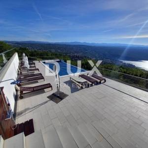 OPATIJA, BREGI- Predivna vila s četiri velika stana i očaravajućim pogledom na Kvarnerski zaljev u prirodnom  okruženju