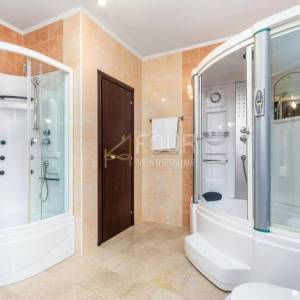 Opatija, Bregi, prekrasna vila s bazenom, jacuzziem, gostinjskom kućom, tavernom i ograđenom okućnicom