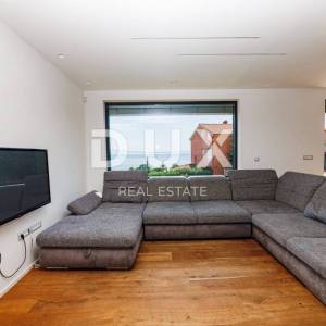 OPATIJA, BREGI - samostojeća kuća 180m2 s panoramskim pogledom na more + okućnica 600m2