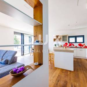 OPATIJA, BREGI - samostojeća kuća 180m2 s panoramskim pogledom na more + okućnica 600m2