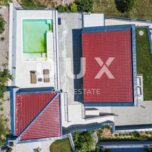 OPATIJA, BREGI - samostojeća kuća 180m2 s panoramskim pogledom na more + okućnica 600m2