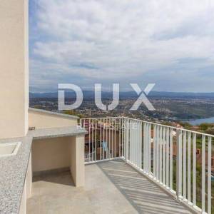 OPATIJA, BREGI - stan 85m2, DB+3S, 2.KAT s panoramskim pogledom na more i bazenom