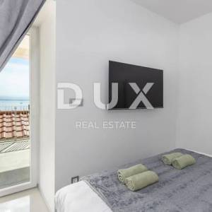OPATIJA, BREGI - stan u prizemlju 153m2, DB+3S s panoramskim pogledom na more i bazenom