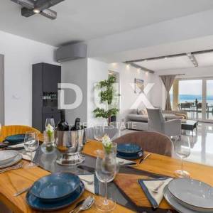 OPATIJA, BREGI - stan u prizemlju 153m2, DB+3S s panoramskim pogledom na more i bazenom