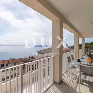 OPATIJA, BREGI - stan u prizemlju 153m2, DB+3S s panoramskim pogledom na more i bazenom