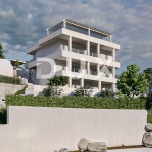 OPATIJA, BREGI - stan u prizemlju 70m2 s panoramskim pogledom na more i bazenom + okućnica 150m2