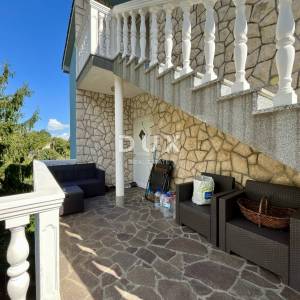 OPATIJA, BREGI - Višestambena kuća – odlična investicija ili obiteljski dom