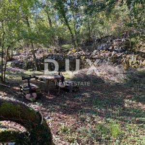 OPATIJA, BRGUD - ZEMLJIŠTE 1.759 m2