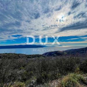 OPATIJA, BRSEČ - 3500m2 - 3 građevinska zemljišta za izgradnju vila s bazenom, panoramski pogled na more