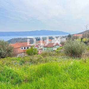OPATIJA, BRSEČ - građevinsko zemljište od 1100m2 s direktnim pogledom na more na mirnom mjestu