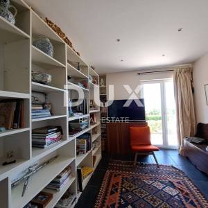 OPATIJA, BRSEČ- luksuzna vila 430m2 s bazenom i pogledom na more + uređena okućnica 2700m2