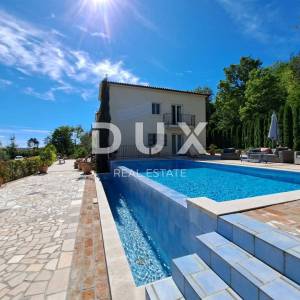 OPATIJA, BRSEČ- luksuzna vila 430m2 s bazenom i pogledom na more + uređena okućnica 2700m2