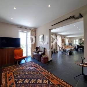 OPATIJA, BRSEČ- luksuzna vila 430m2 s bazenom i pogledom na more + uređena okućnica 2700m2