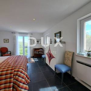 OPATIJA, BRSEČ- luksuzna vila 430m2 s bazenom i pogledom na more + uređena okućnica 2700m2