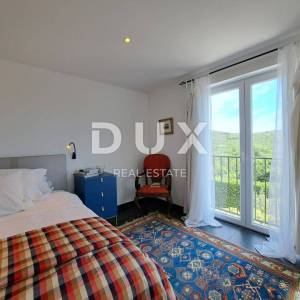 OPATIJA, BRSEČ- luksuzna vila 430m2 s bazenom i pogledom na more + uređena okućnica 2700m2