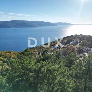 OPATIJA, BRSEČ, NAČINOVIĆI- građevinsko zemljište 3250m2 s projektom za 7 villa i s panoramskim pogledom na more 