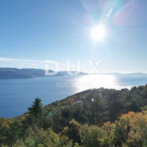 OPATIJA, BRSEČ, NAČINOVIĆI- građevinsko zemljište 3250m2 s projektom za 7 villa i s panoramskim pogledom na more 