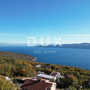 OPATIJA, BRSEČ, NAČINOVIĆI- građevinsko zemljište 3250m2 s projektom za 7 villa i s panoramskim pogledom na more 