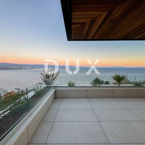 OPATIJA, CENTAR - 217m2 luksuza s vlastitim bazenom u novogradnji iznad centra Opatije, pogled, garaža