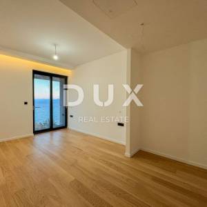 OPATIJA, CENTAR - 217m2 luksuza s vlastitim bazenom u novogradnji iznad centra Opatije, pogled, garaža