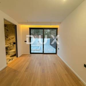 OPATIJA, CENTAR - 217m2 luksuza s vlastitim bazenom u novogradnji iznad centra Opatije, pogled, garaža