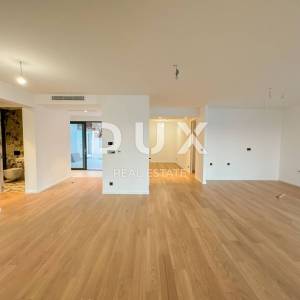 OPATIJA, CENTAR - 217m2 luksuza s vlastitim bazenom u novogradnji iznad centra Opatije, pogled, garaža