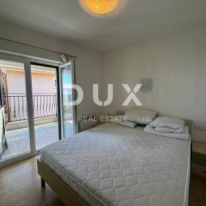 OPATIJA, CENTAR - 2S + DB s parkingom i pogledom