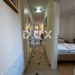 OPATIJA, CENTAR - 2S + DB s parkingom i pogledom