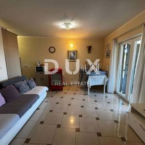 OPATIJA, CENTAR - 2S + DB s parkingom i pogledom