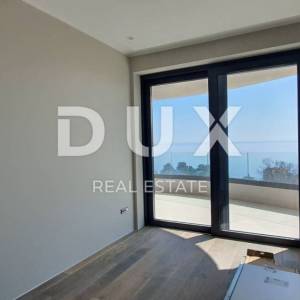 OPATIJA, CENTAR - 3s+db 215m²