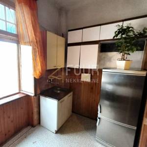 Opatija - centar, 72.74m2, 3skl, balkon