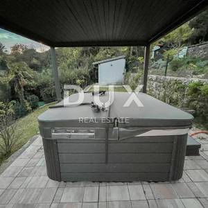 OPATIJA, CENTAR - Apartman 250m od mora u centru Opatije