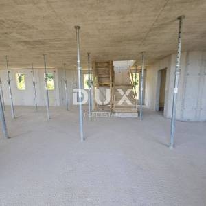 OPATIJA, CENTAR- dvoetažni penthouse 433m2 s panoramskim pogledom na more i krovnom terasom S2