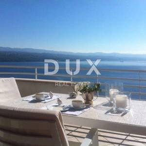 OPATIJA, CENTAR - dvoetažni stan 200m2 na 2.katu 3S+DB s panoramskim pogledom na more + okoliš 100m2