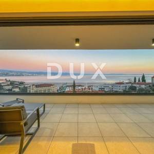 OPATIJA, CENTAR - ekskluzivni penthouse s pogledom, bazenom i garažom