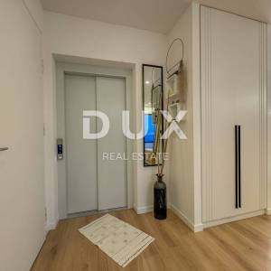 OPATIJA, CENTAR - ekskluzivni penthouse s pogledom, bazenom i garažom